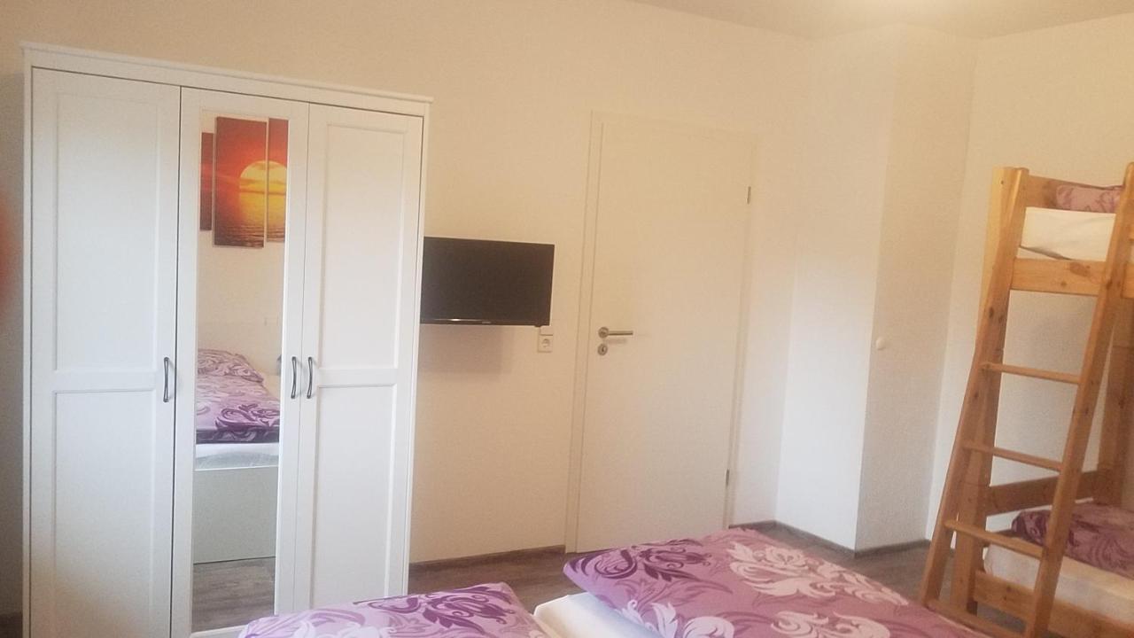 Ferienwohnung Sonnenschein Rheinhausen Dış mekan fotoğraf